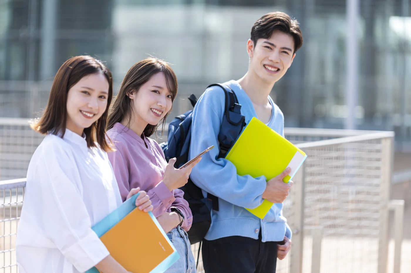 大学生の歯の矯正の値段はいくら?学生向けの費用プランと支払い方法【日本歯科静岡院長が解説!】の参考画像