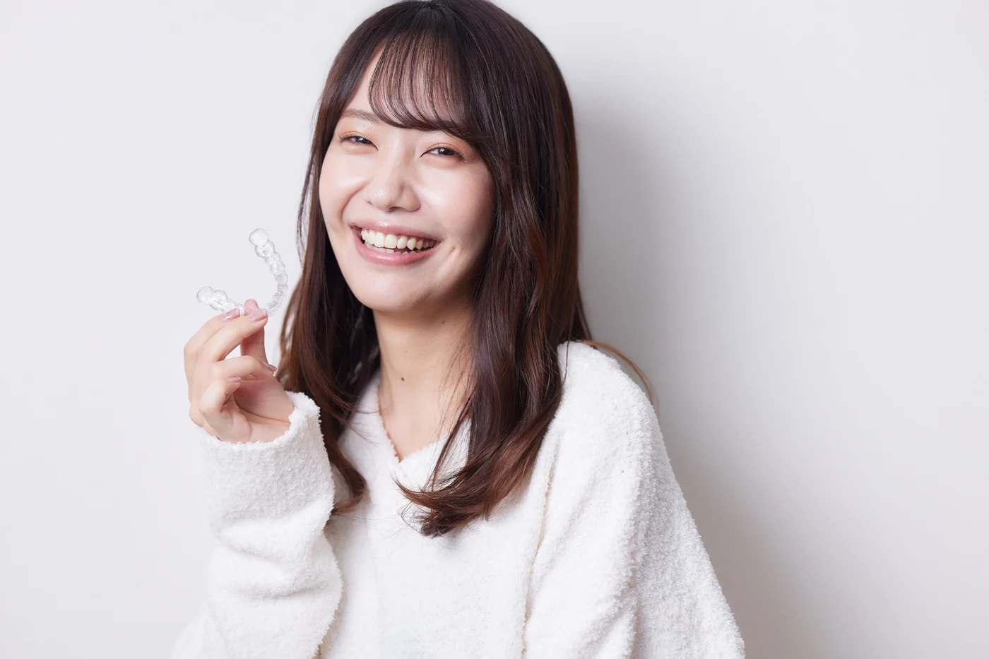 スマイルモア矯正の口コミ・効果は?驚きの安さの秘密を徹底解説【日本歯科札幌院長が解説!】の参考画像